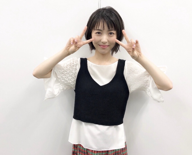 浜辺美波の画像