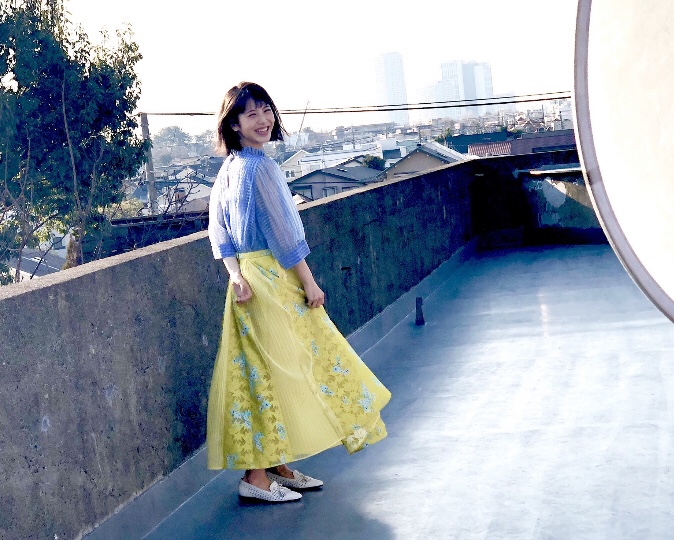 浜辺美波の画像