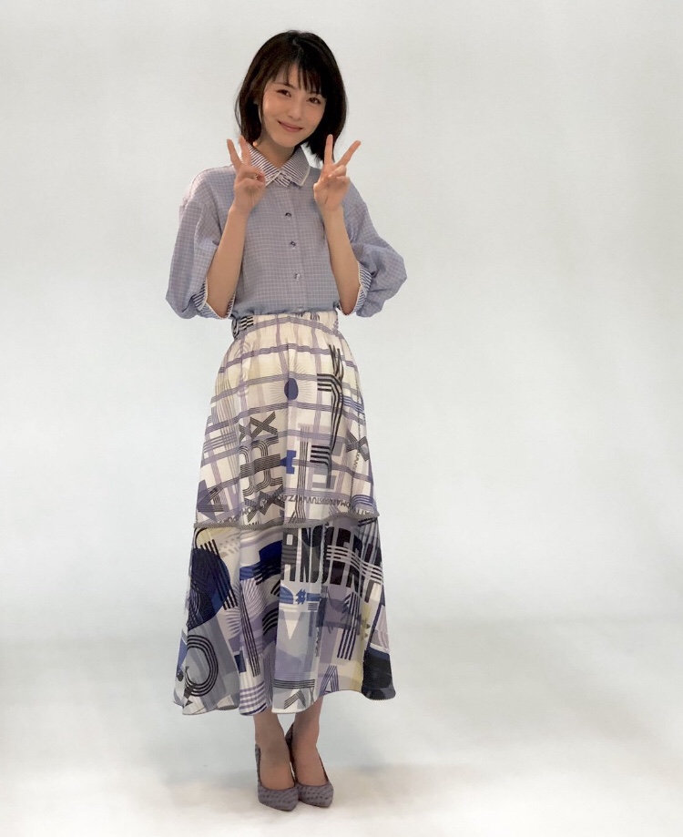 浜辺美波の画像