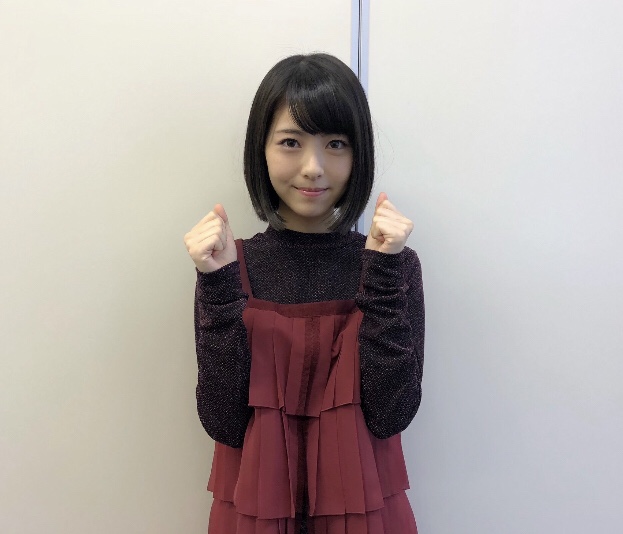 浜辺美波の画像