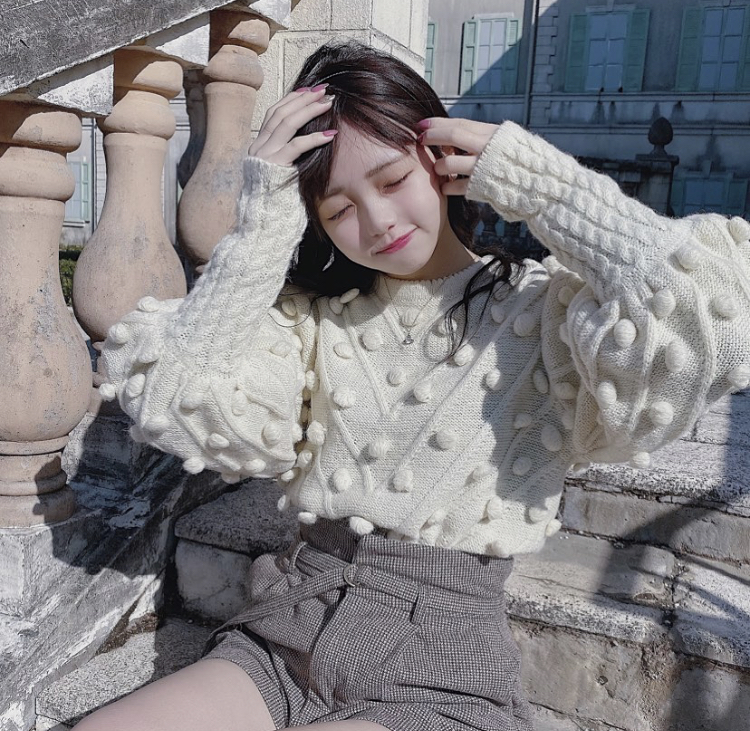津代美月