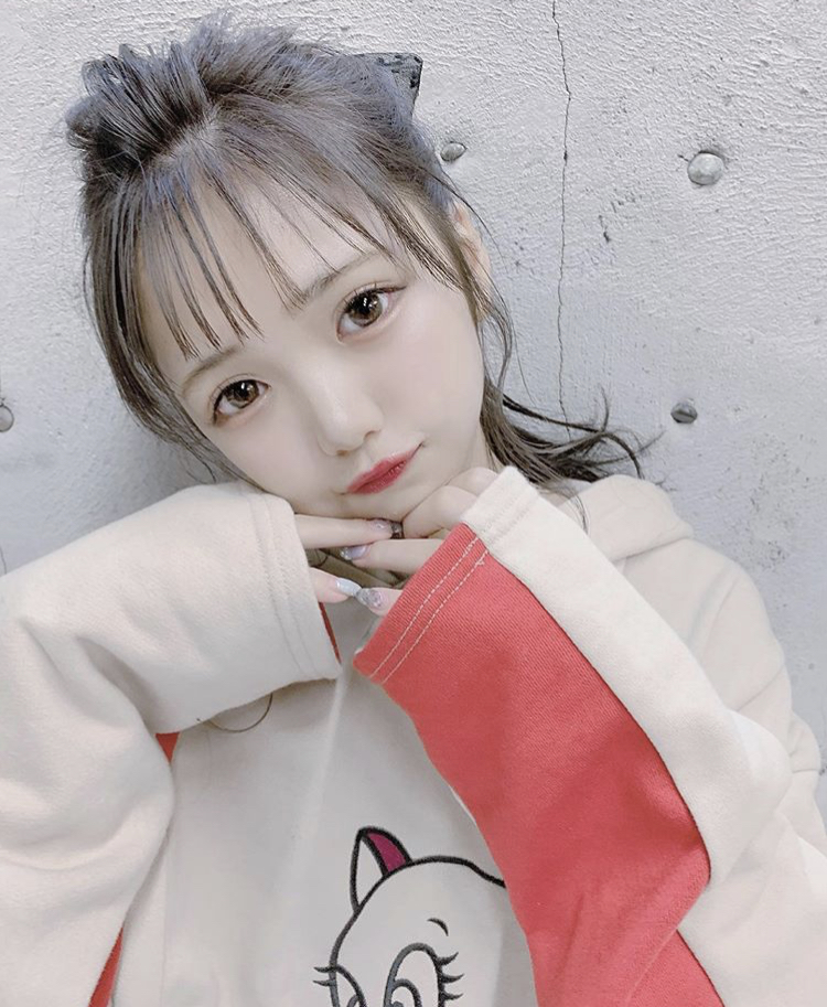 津代美月