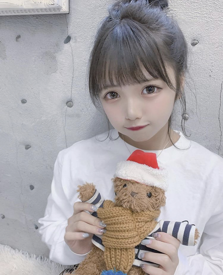 津代美月