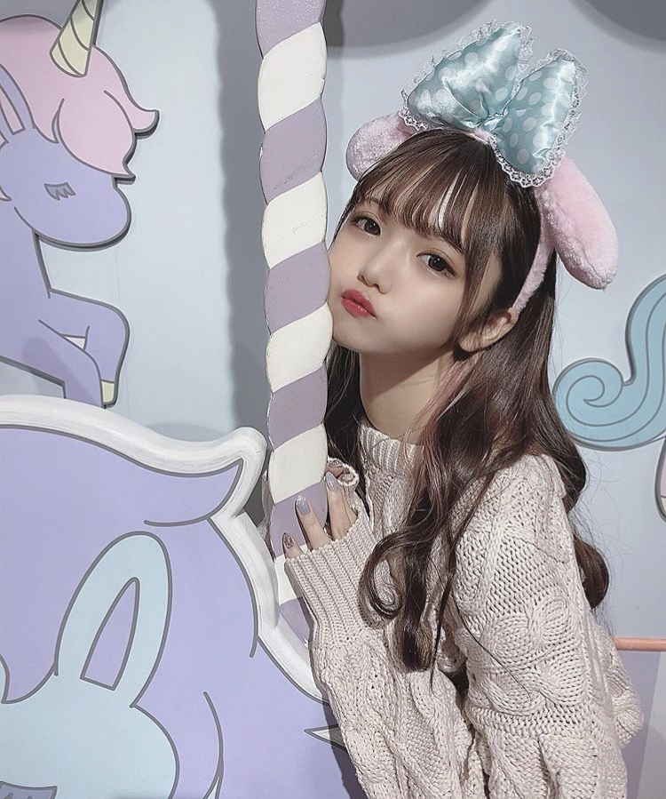 津代美月