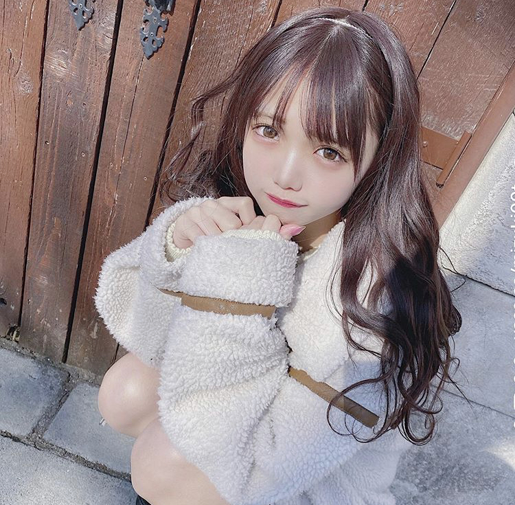 津代美月