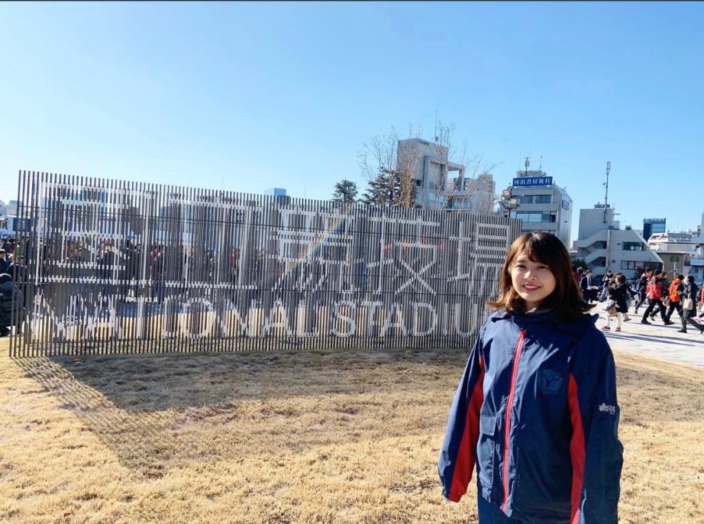 山本里咲