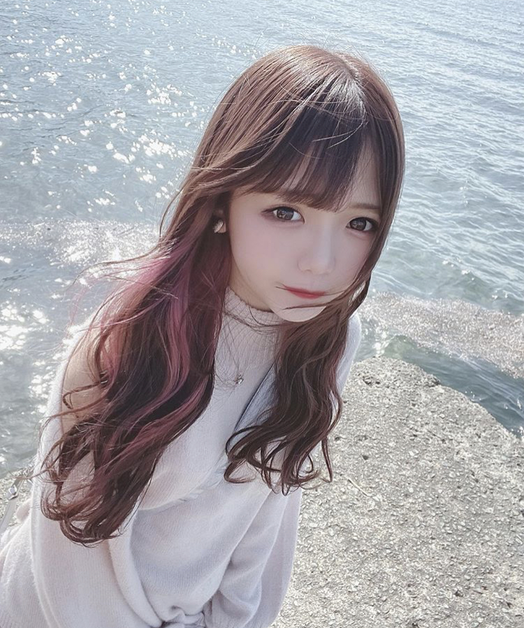 津代美月
