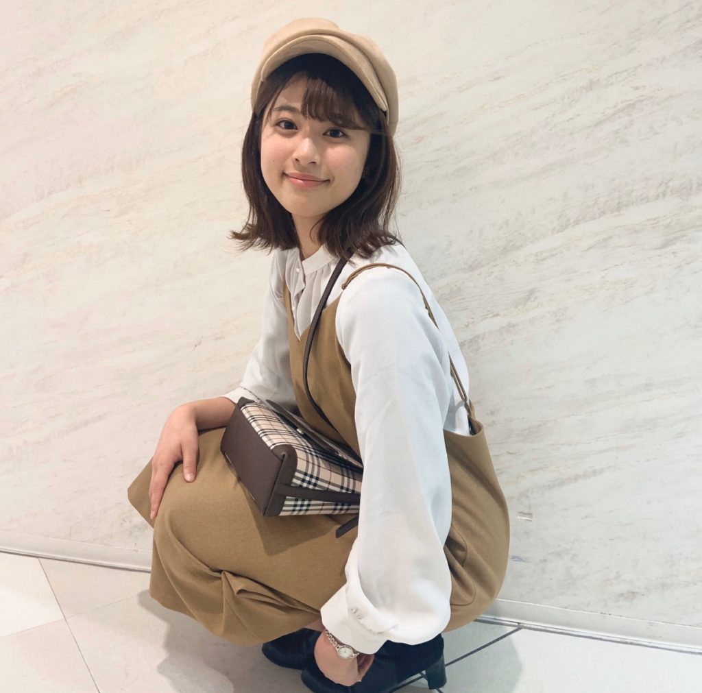 山本里咲
