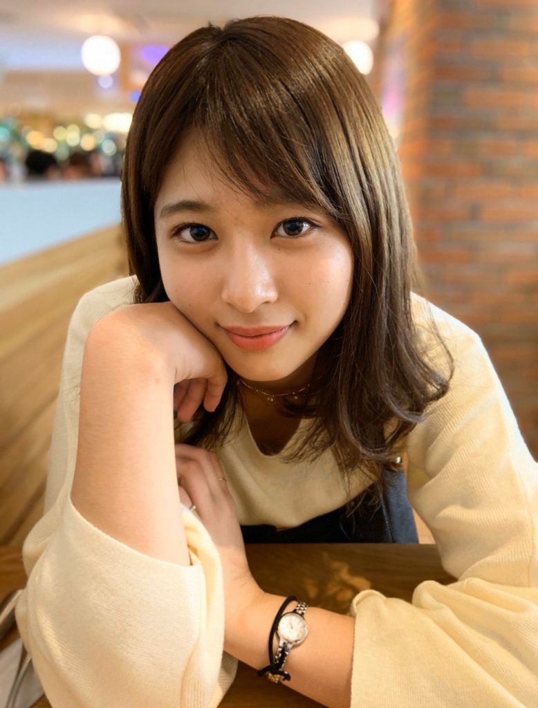 山本里咲