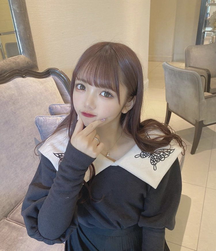 津代美月