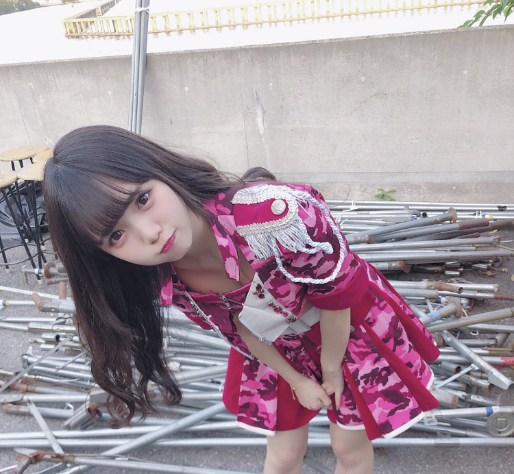 津代美月