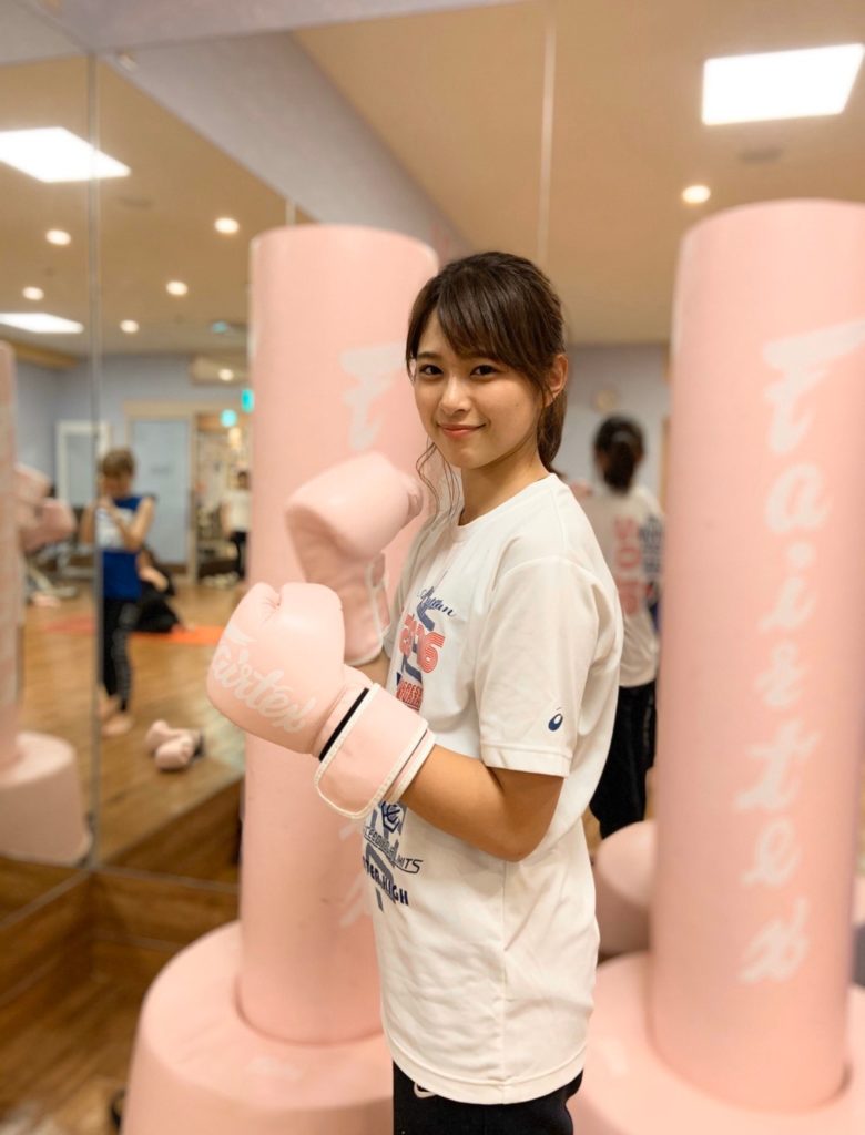 山本里咲