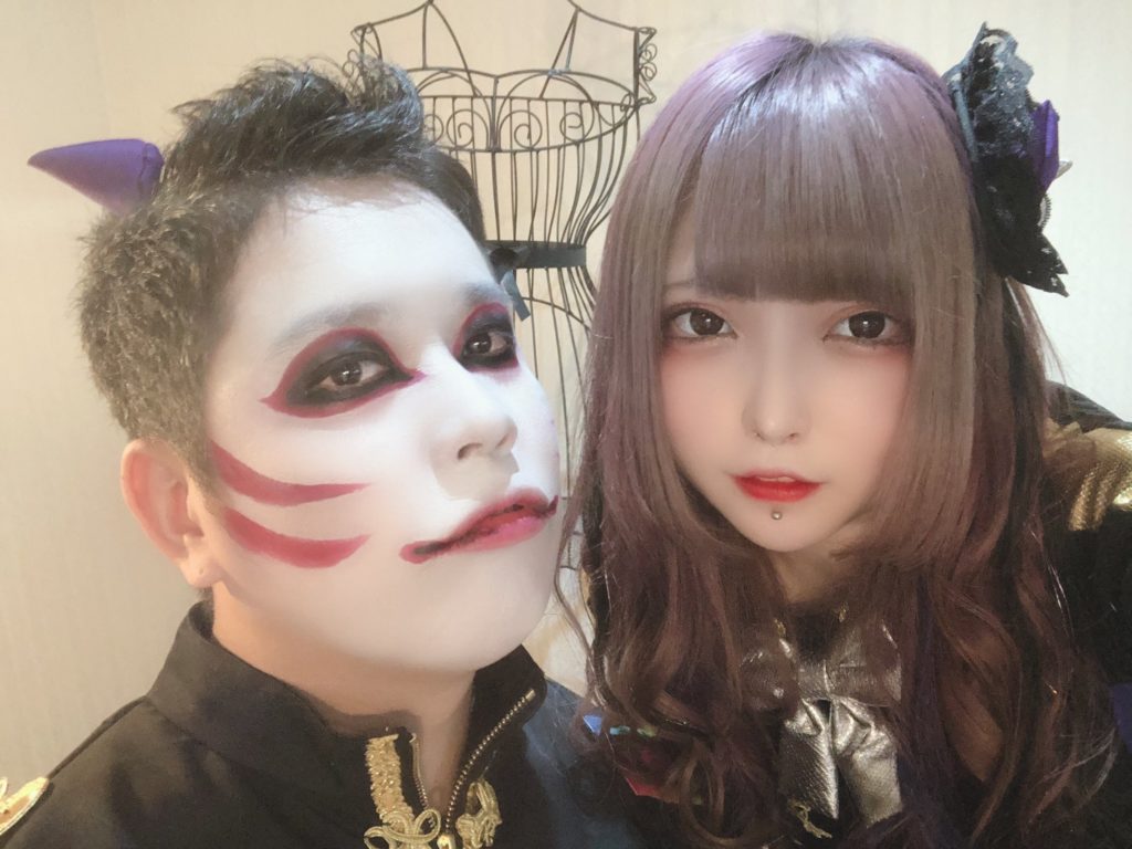 黒魅らら