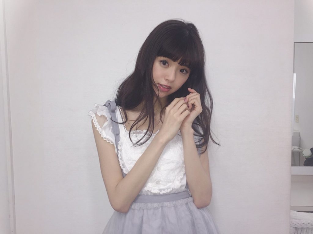 鈴木ゆうか画像