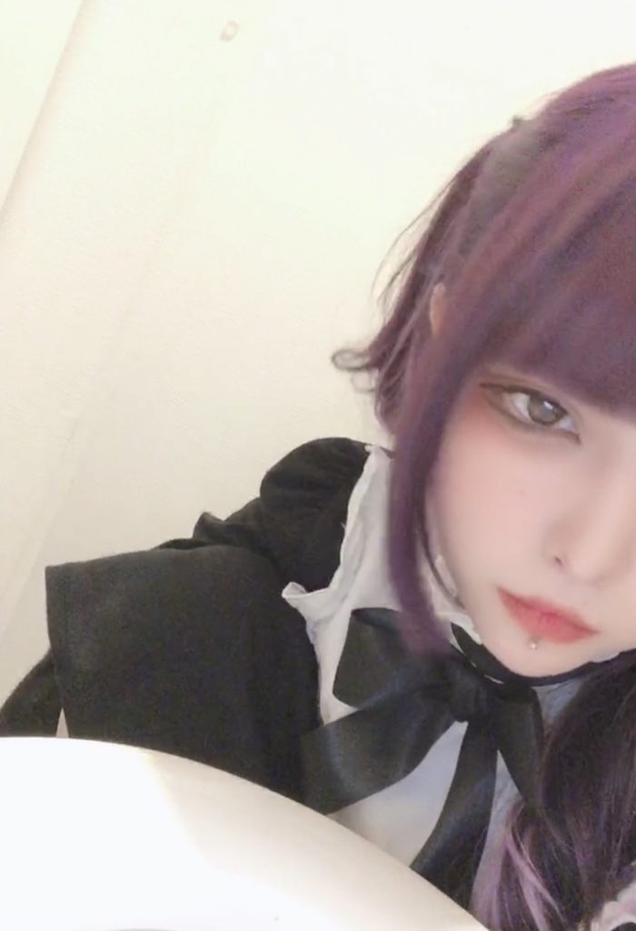 黒魅らら