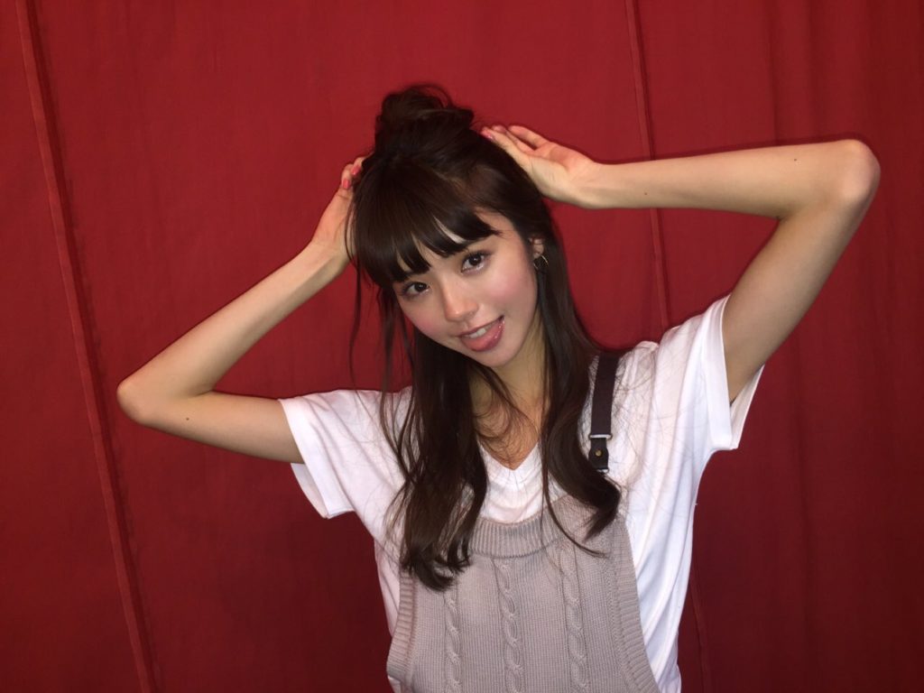 鈴木ゆうか画像