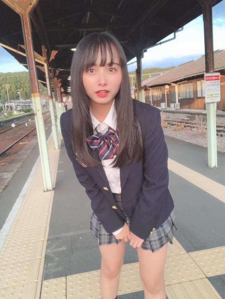新谷真由