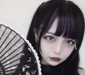 夜宵やむのかわいい画像247枚【メイク・ピアス・たぬき・身長・血液型】