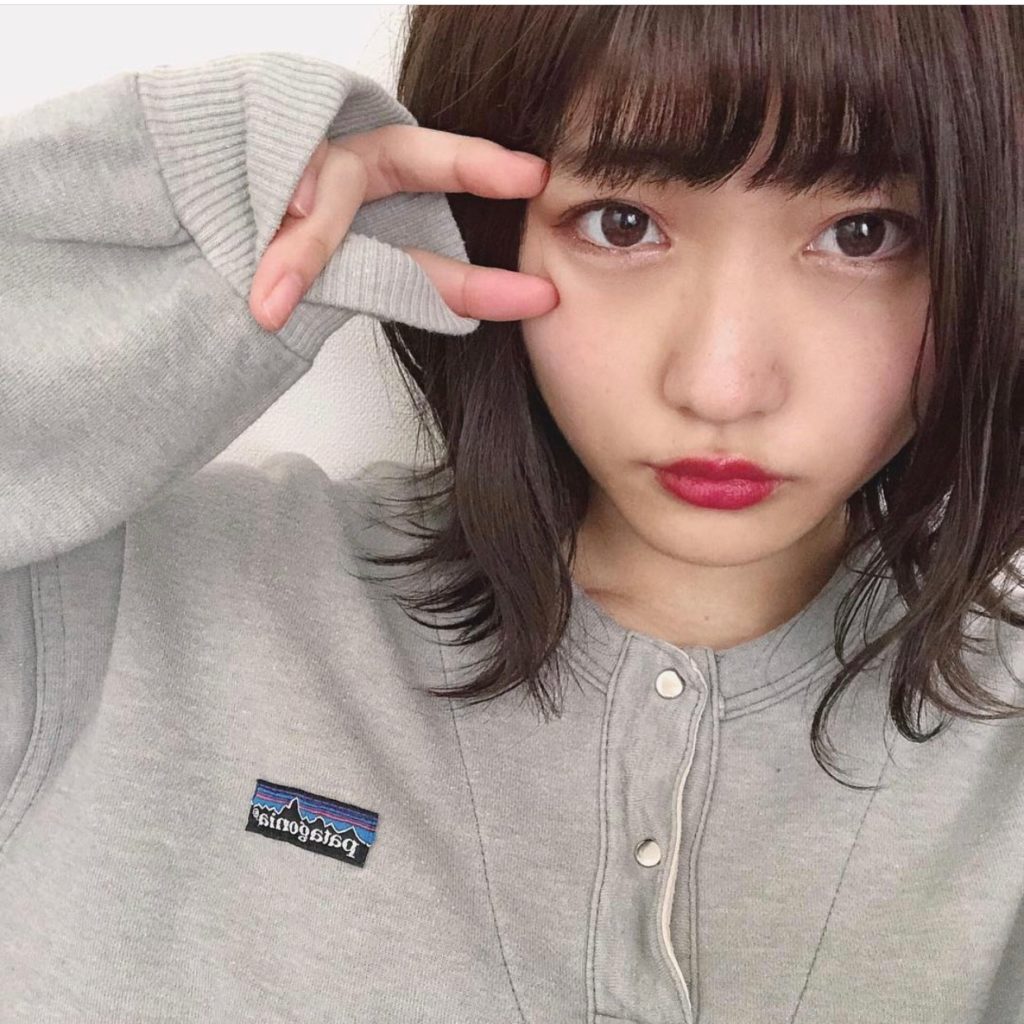 石田桃香(いしだももか)