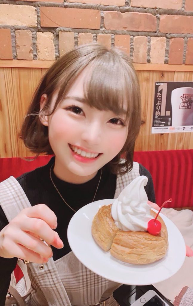 由良ゆら