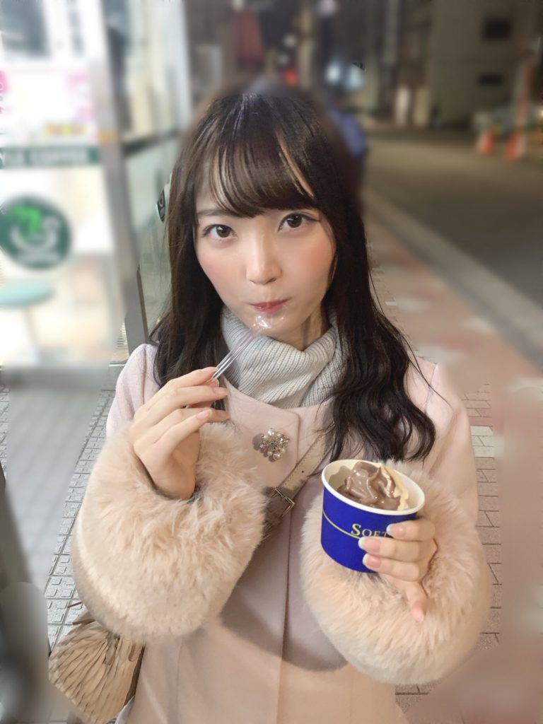 由良ゆら