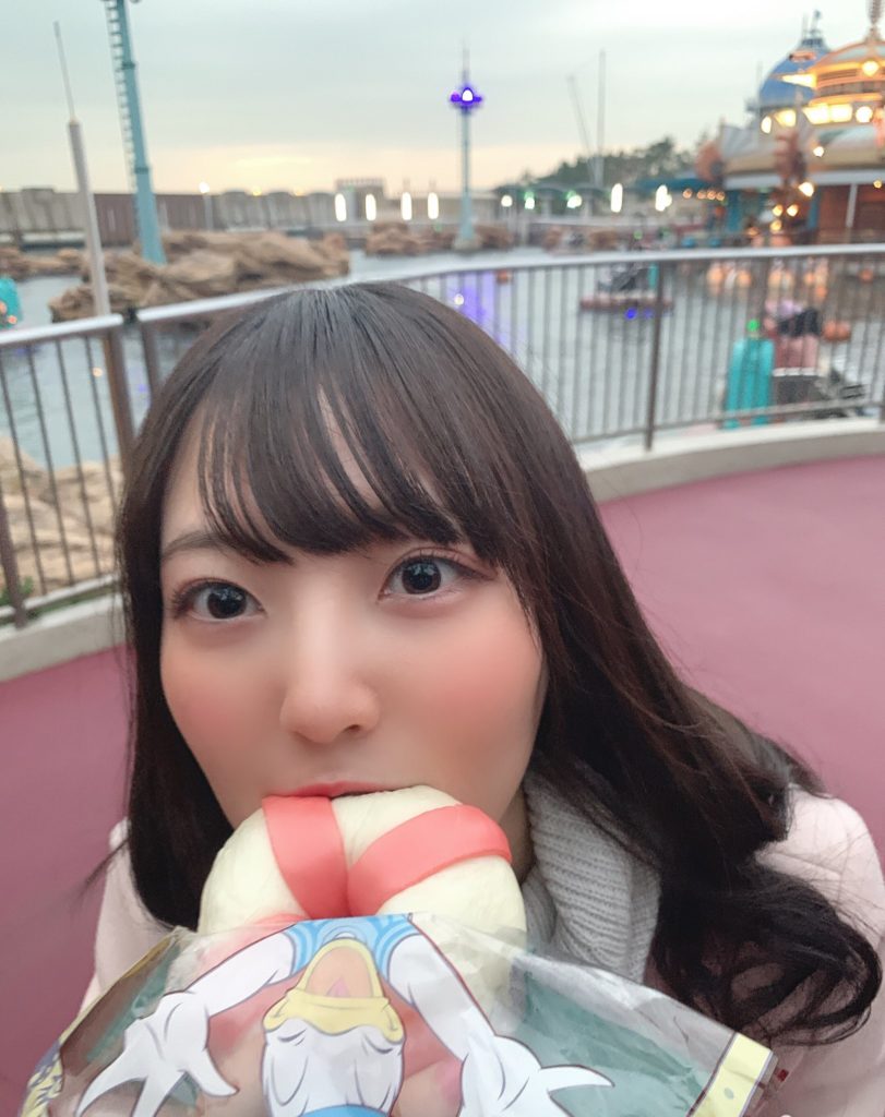 由良ゆら