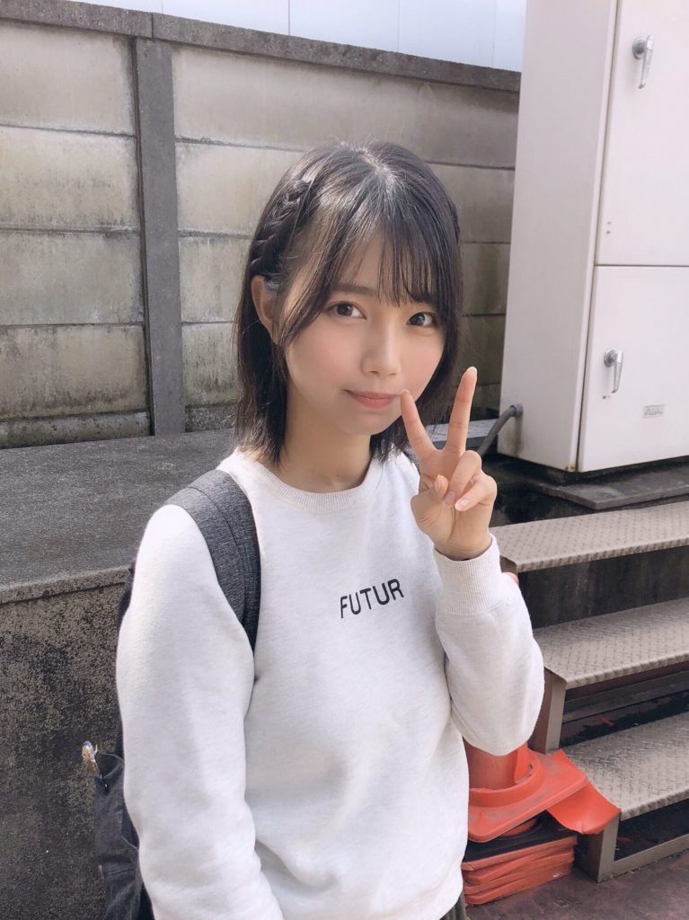 夏目綾 画像