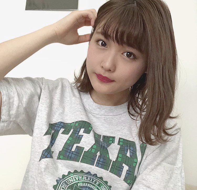 石田桃香 画像