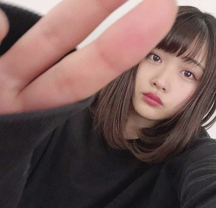 石田桃香 画像