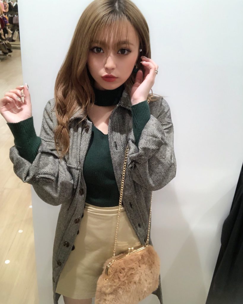 土屋怜菜 画像