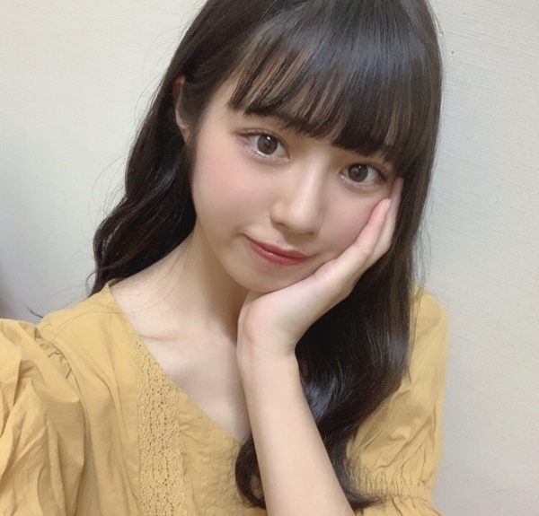 黒髪美人