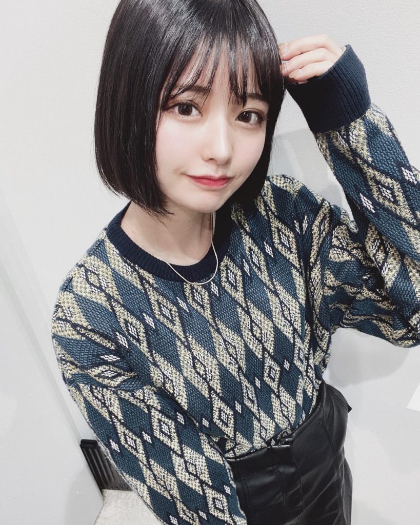 黒髪美人 国木田さりまる