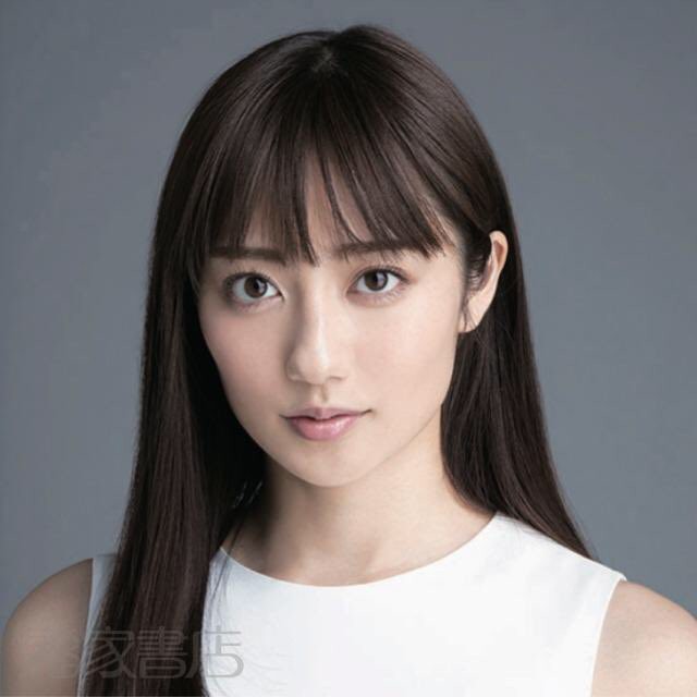 奥山かずさ 画像