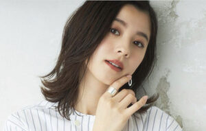 朝比奈彩のかわいい画像30枚【水着あり！最高レベルです】