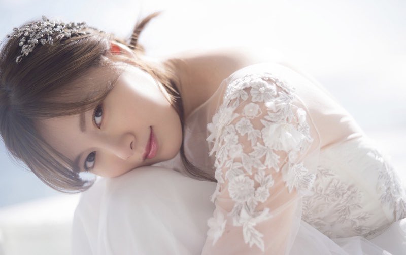 白石麻衣のかわいい画像60枚【水着あり！最高レベルです】