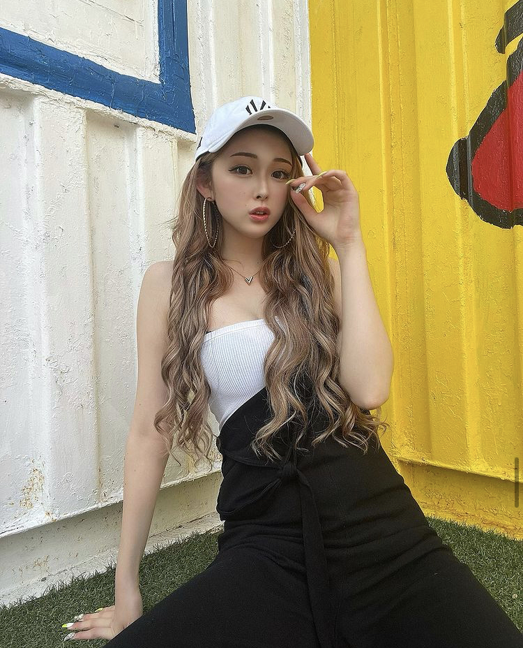 ゆうちゃみ 画像