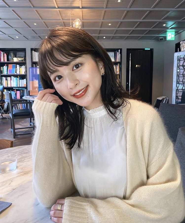沖田愛加 画像