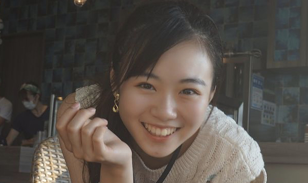 前田鮎花のかわいい画像30枚【水着あり!ミスマガジン2019】