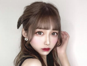 あやちゃんの可愛い画像30枚【最高レベルにかわいい写真！水着あり】