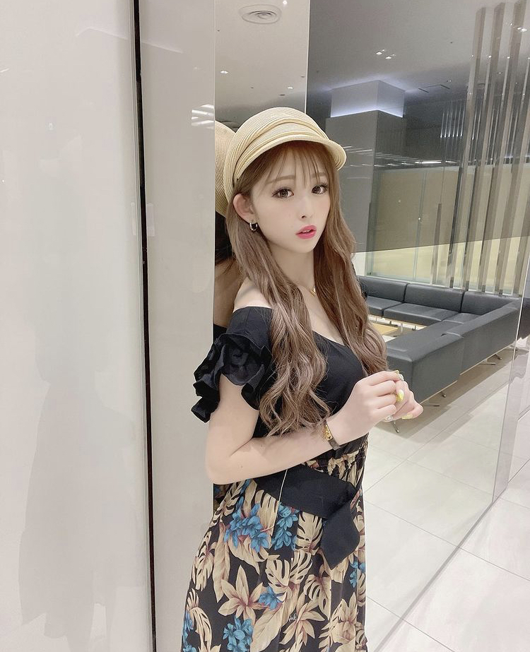 ゆうちゃみ 画像