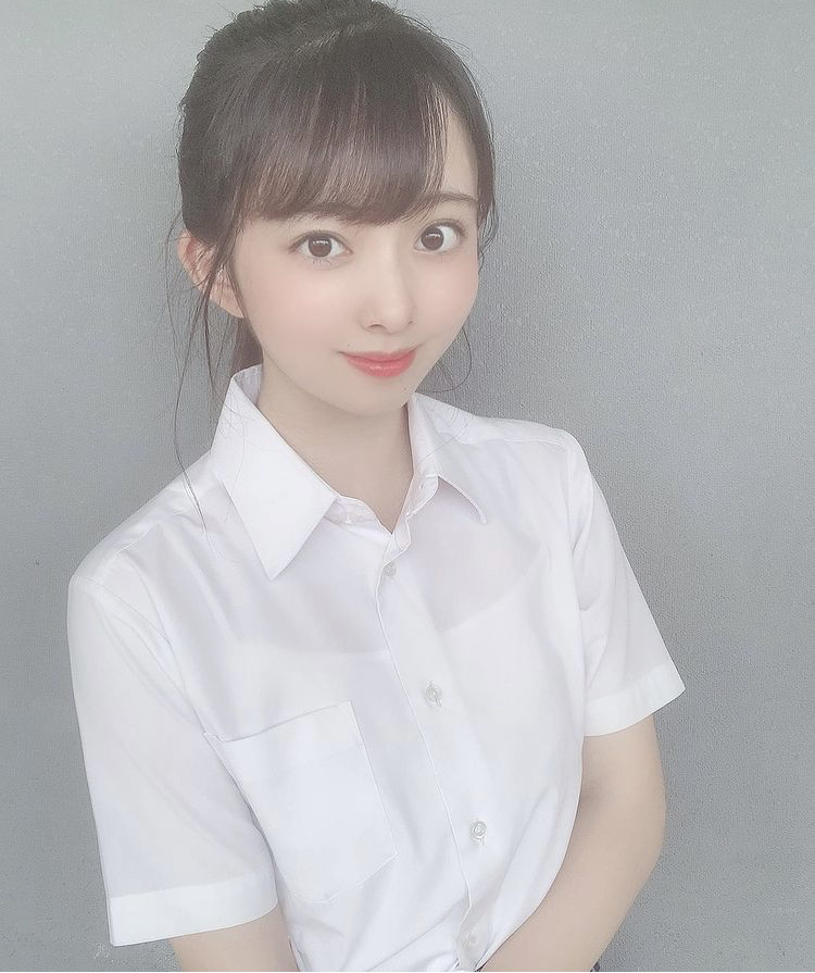 塚田百々花 画像