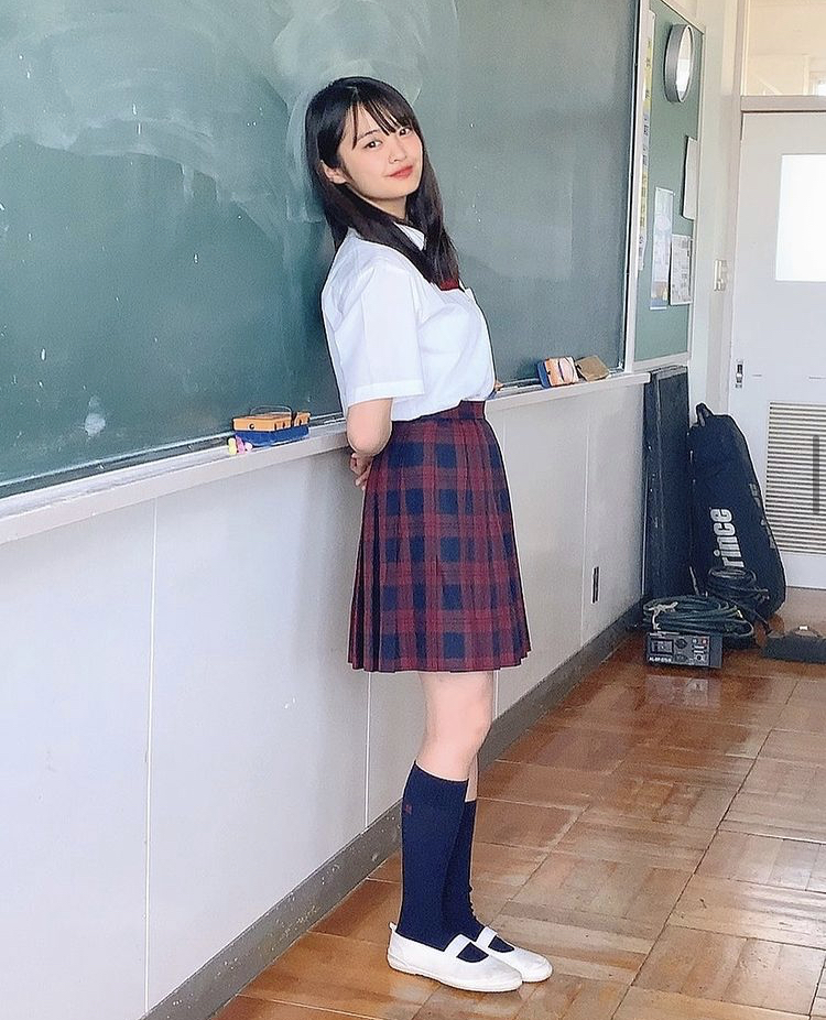 西本ヒカル 画像