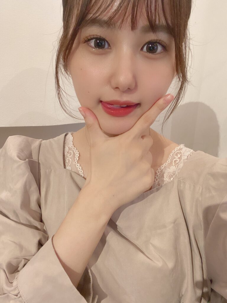 前田彩佳 画像