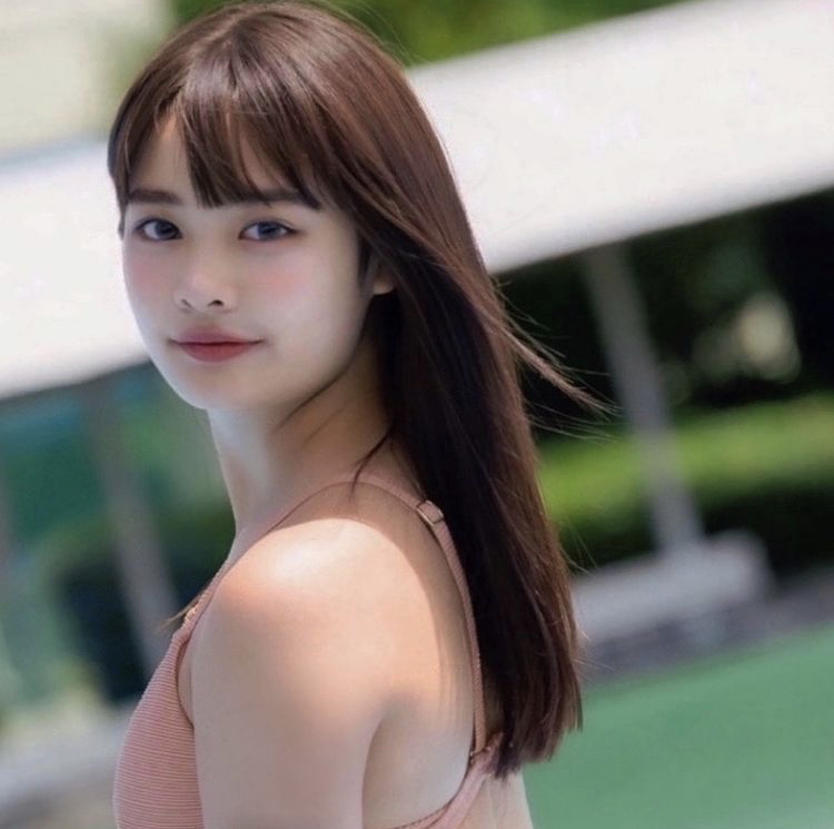 西本ヒカル 画像