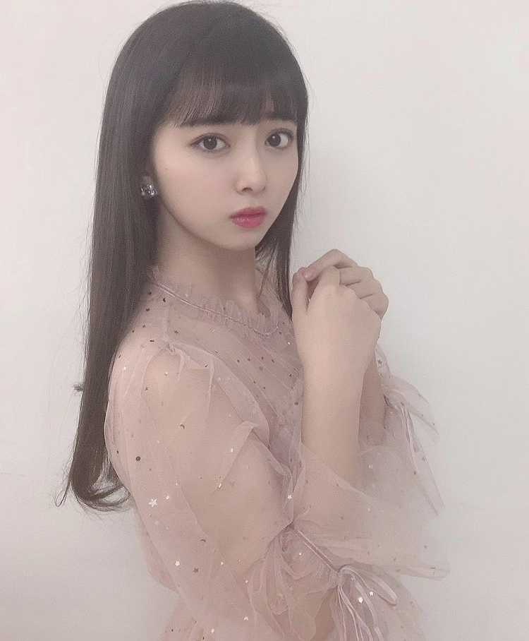 塚田百々花 画像