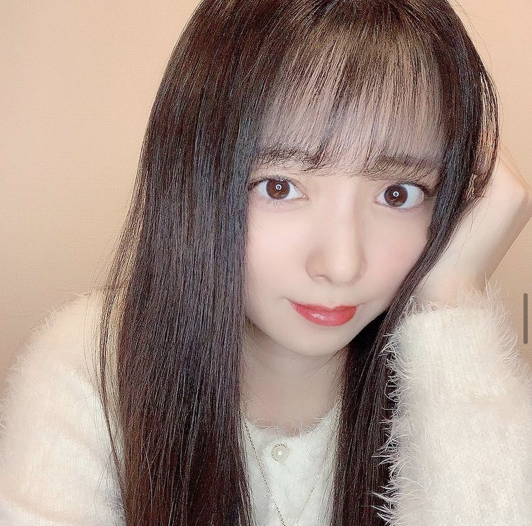 塚田百々花 画像