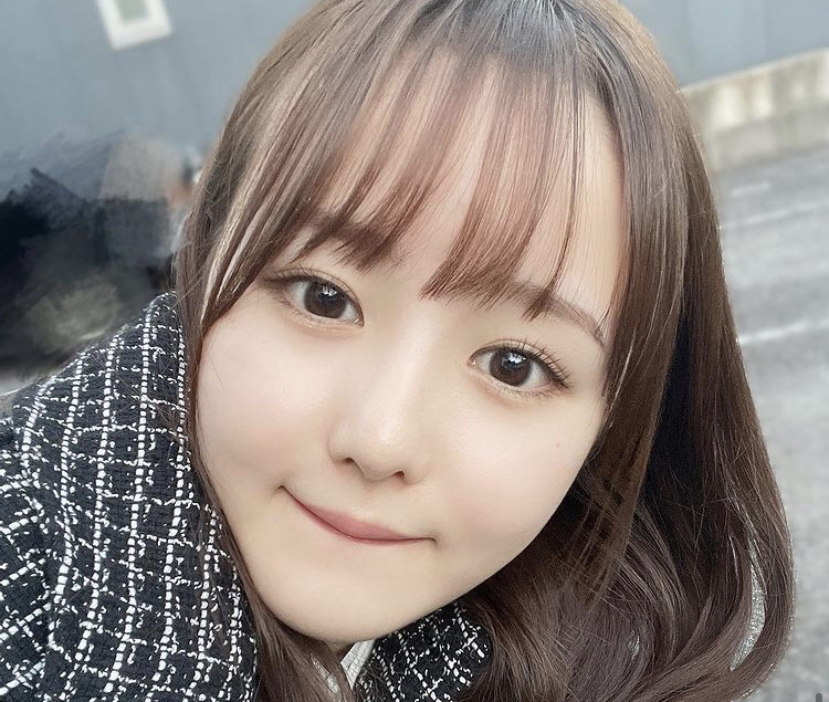 伊藤小春のかわいい画像20枚【水着あり!最高レベルです】