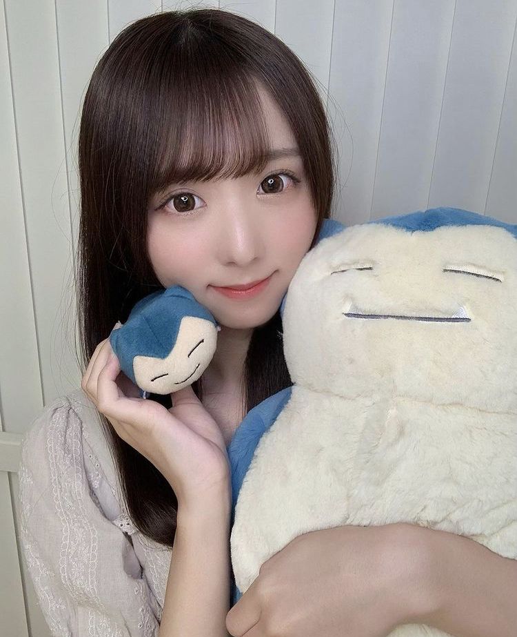 山本菜摘 画像