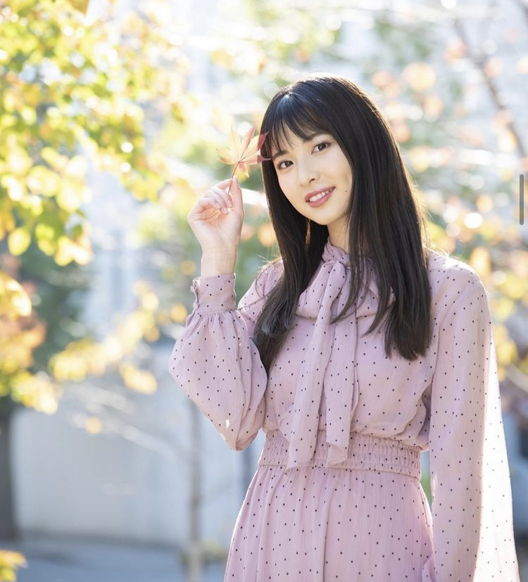 木下彩音 画像