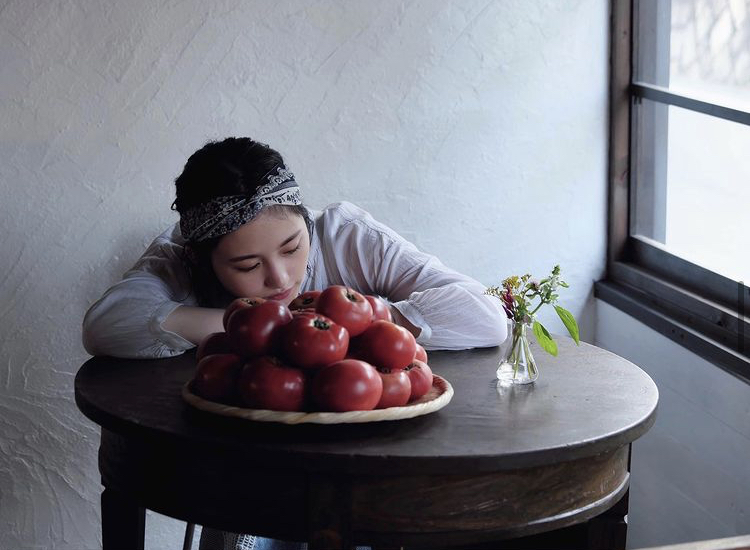 羽瀬川なぎ 画像